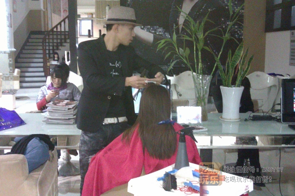 美丝坊形象造型连锁田美店_展示图2